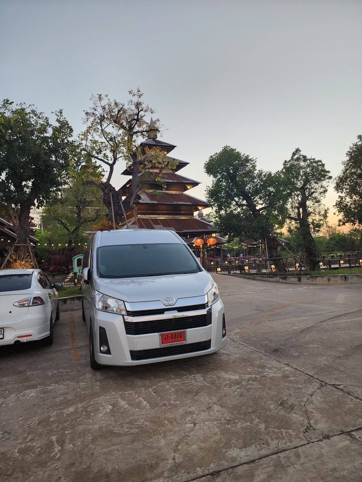 Journey VIP Vans